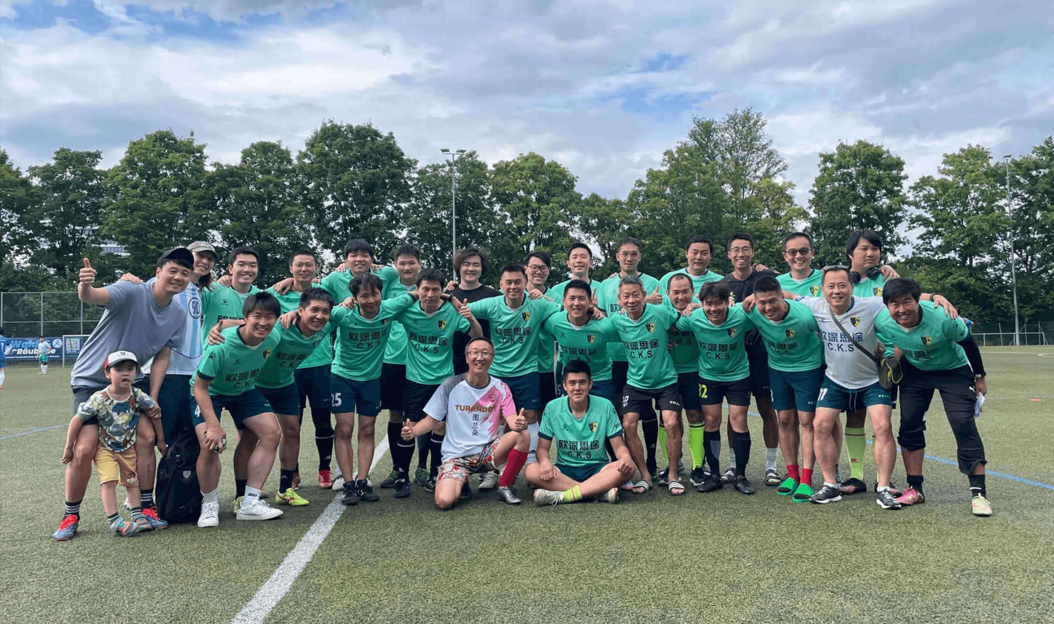 斯图加特华人足球俱乐部合影